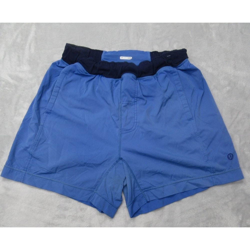 Lululemon Shorts Mens Medium Blue‎ Striped Drawcord Waist Wet Dry Warm 28 Flex